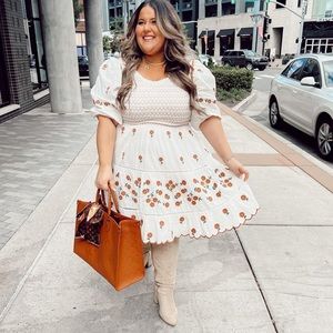 NWT Ivy City Co Greta Dress White Embroidered Floral Smocked Puff Sleeve Sz 3X